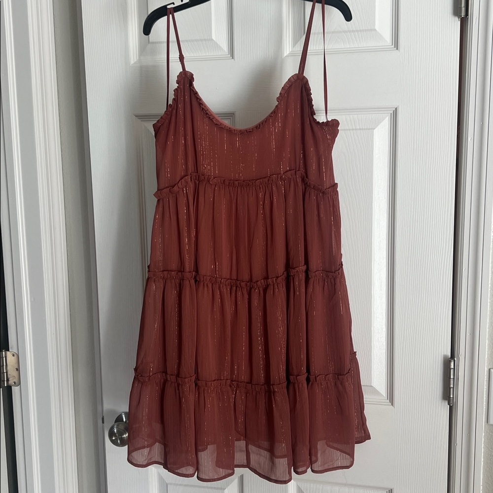 Chic Sleeveless Tiered Dress